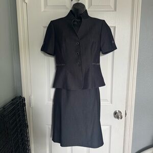 Tahari dark grey Blazer & Skirt Set - size 4P